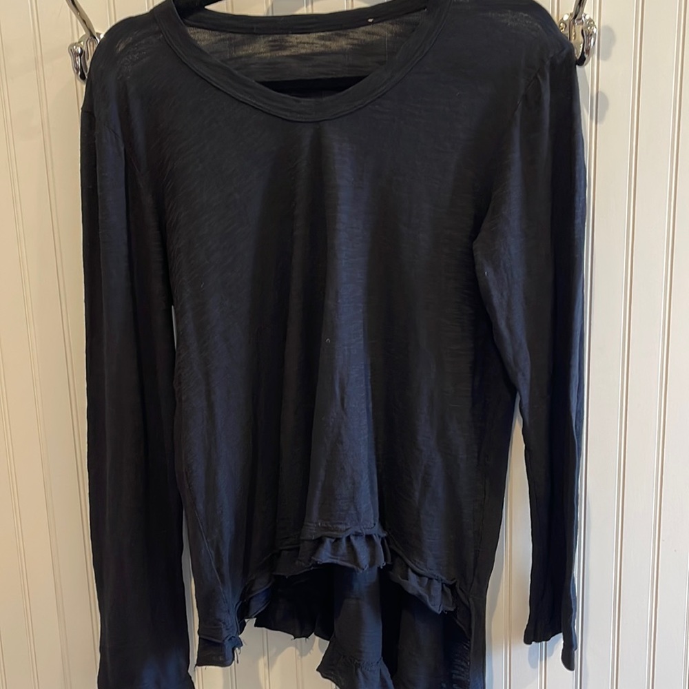 NWOT WILT Layered Hem Top!‎